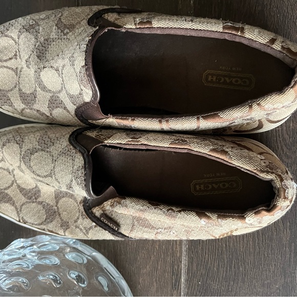 Coach Kivy Sequin Slip On Sneaker Tennis Shoe Brown  Coach Signature Logos Sz 9B - Picture 6 of 10